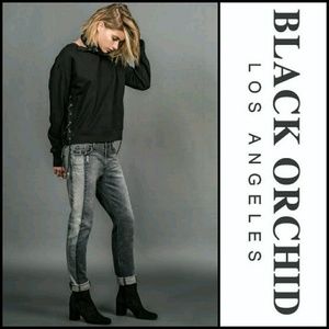 😗 BLACK ORCHID HARPER BOYFRIEND SKINNY JEAN